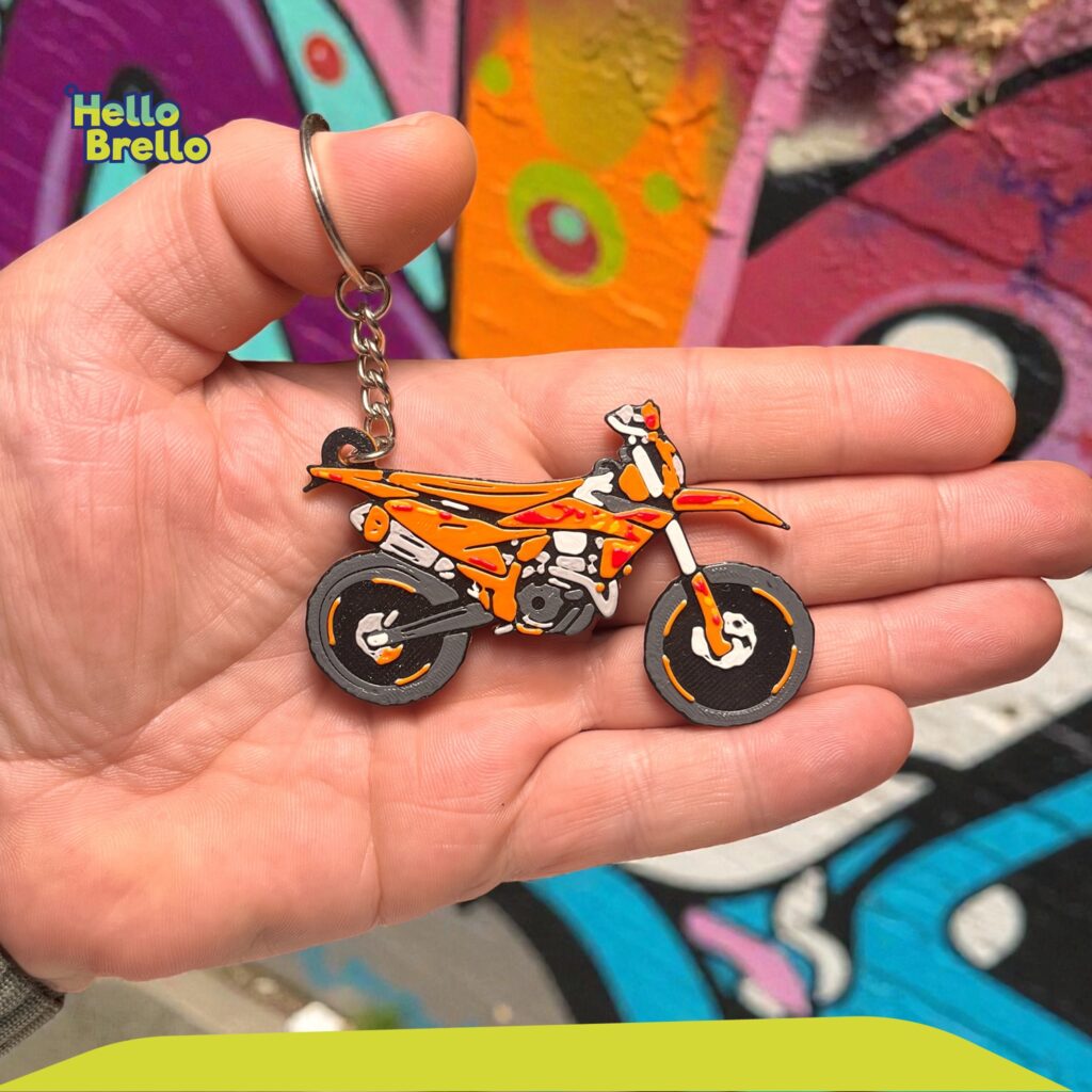Personalizowany brelok motocykl KTM wykonany na podstawie zdjęcia motocykla
